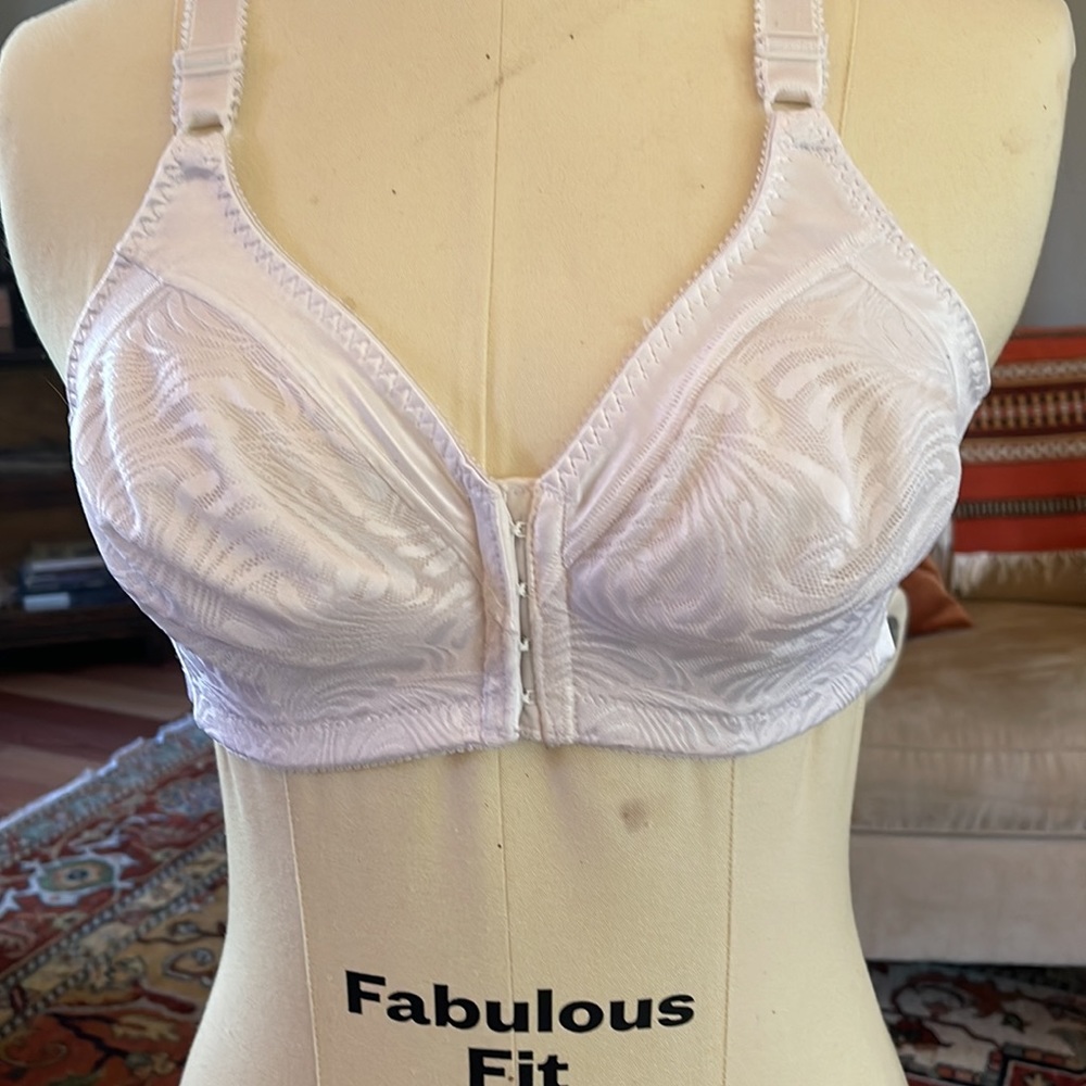 38B Front Hook Bra